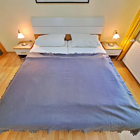 Ostseepark Waterfront_ Karavelle 32 *