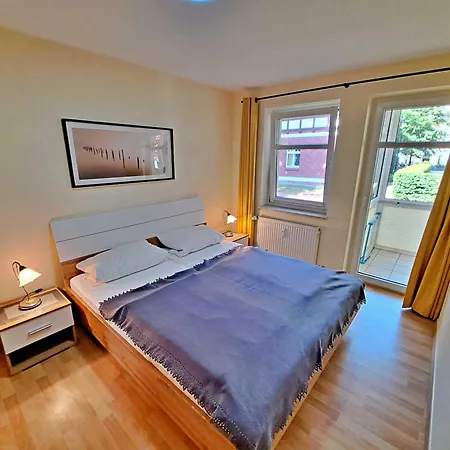 Ostseepark Waterfront_ Karavelle 32 هيرينجسدورف